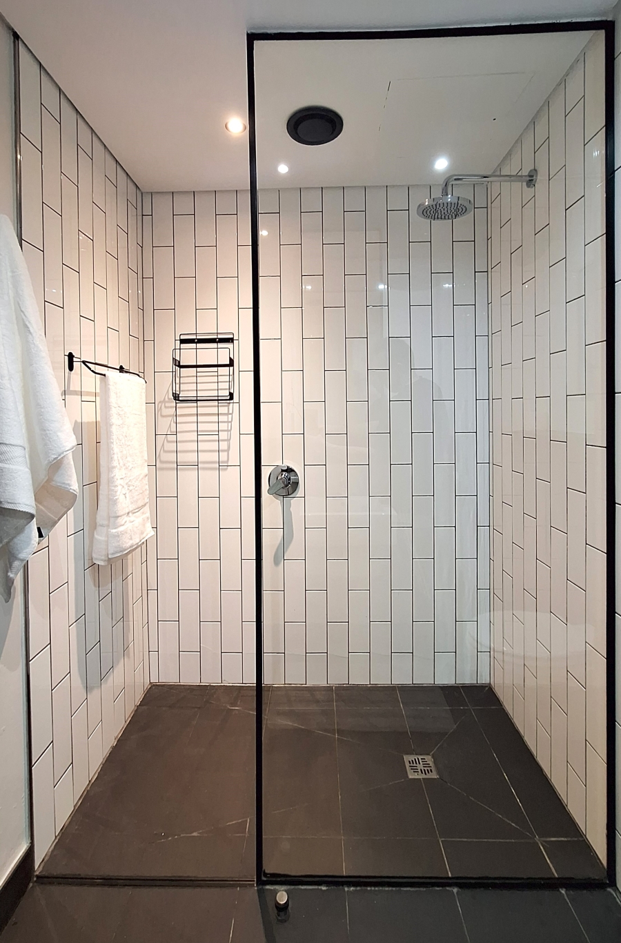 To Let 1 Bedroom Property for Rent in Woodstock Western Cape